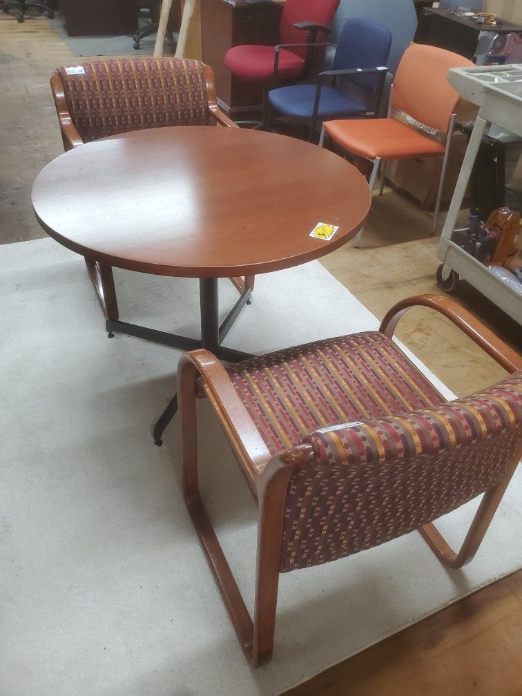 WOODEN TABLE WITH 2 CHAIRS (HOME3)
