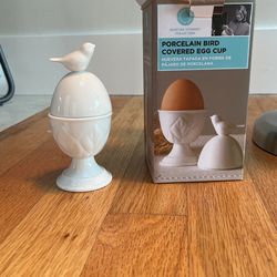 Martha Stewart Porcelain Bird Covered Egg Cup