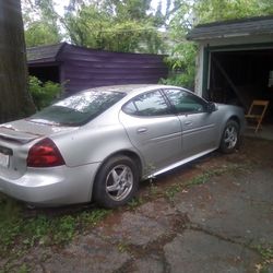 02 Pontiac Grand Prix 