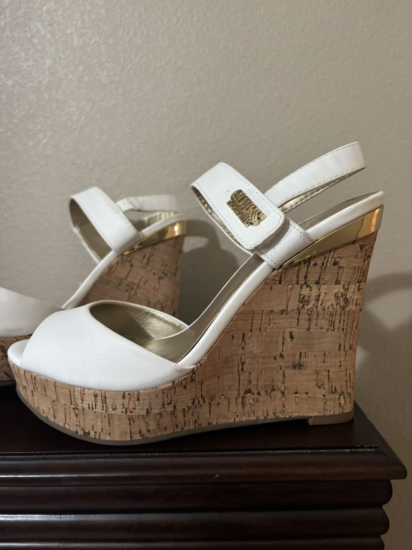 Guess Wedges- 6.5