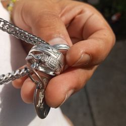 Men And Women Engagement Rings 