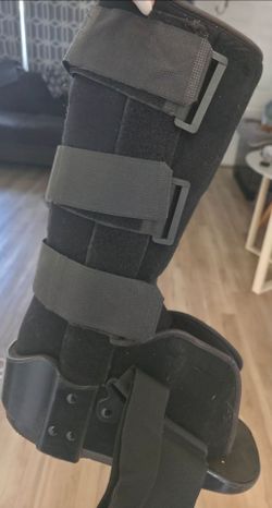 Medical boot