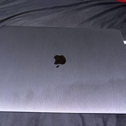 MacBook Pro 17 15.4 Inch Space Grey