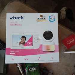 VTech Camera With Remote Control