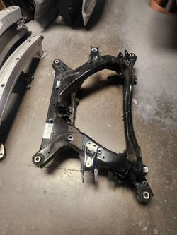17-23 Tesla Model 3&Y Rear Subframe oem