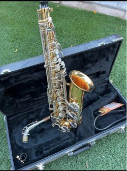 SAXOPHONE