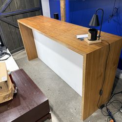 FREE!!! Counter/Desk, enforced with Steel middle