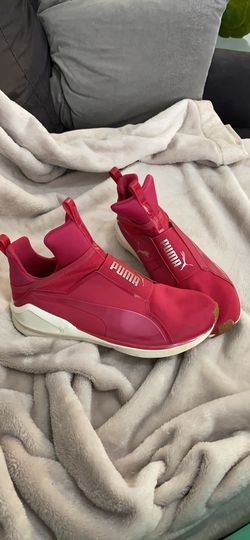 tennis shoes puma