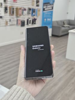 📱 $5 down – Samsung Galaxy Z Fold 4 5G 7.6" Unlocked — Only $429