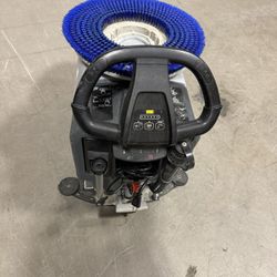 Advanced Floor Scrubber 