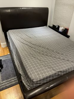 Queen Bed