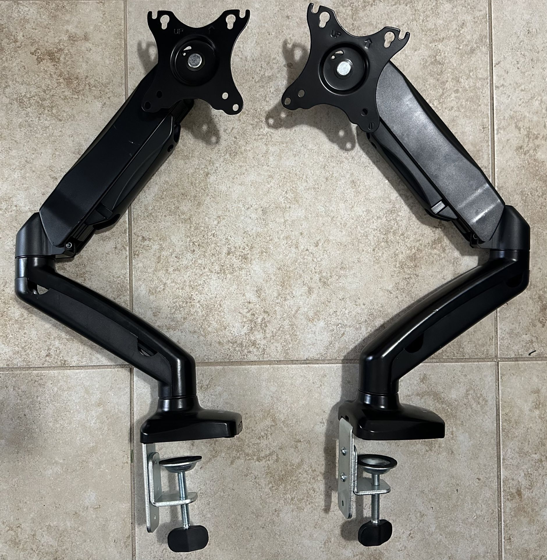 Arm mount For Computer Monitor (Vivo)