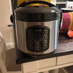 Aroma Professional Rice Cooker for Sale in Tulare, CA - OfferUp