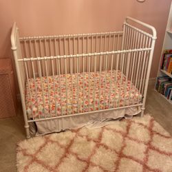 Pottery Barn Million Dollar Baby White Metal Crib