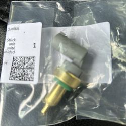 Coolant Temperature Sensor For Mercedes -BRAND NEW