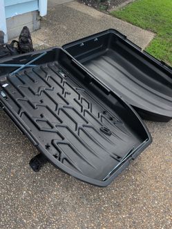 Cargo carrier