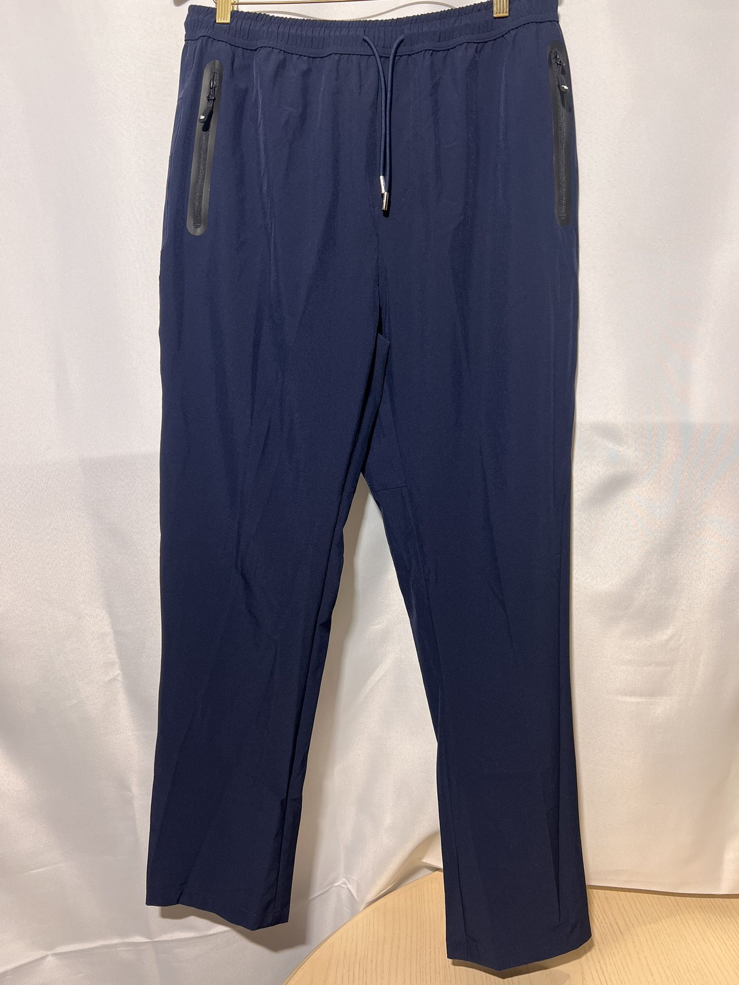 Outdoor sports men’s large windbreaker pants with zippered pockets blue  