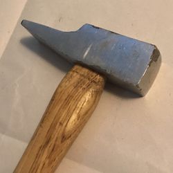 French Pattern Blacksmith Forging Hammer  11oz