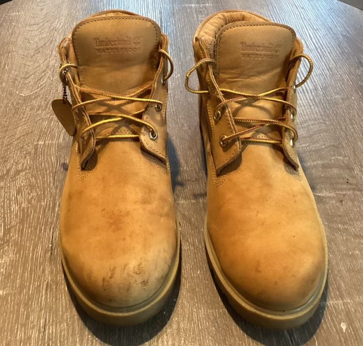 Timberland Classic Waterproof Chukka Boots Wheat Size 11.5