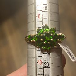 14k Chrome diopside woman’s ring size 9