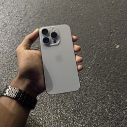 iPhone 15 Pro Unlocked