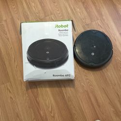 iRobot Roomba 692 Robot Vacuum – Works Great – Wi-Fi Enabled –