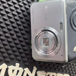 Sony Cyber shot With Memory Card