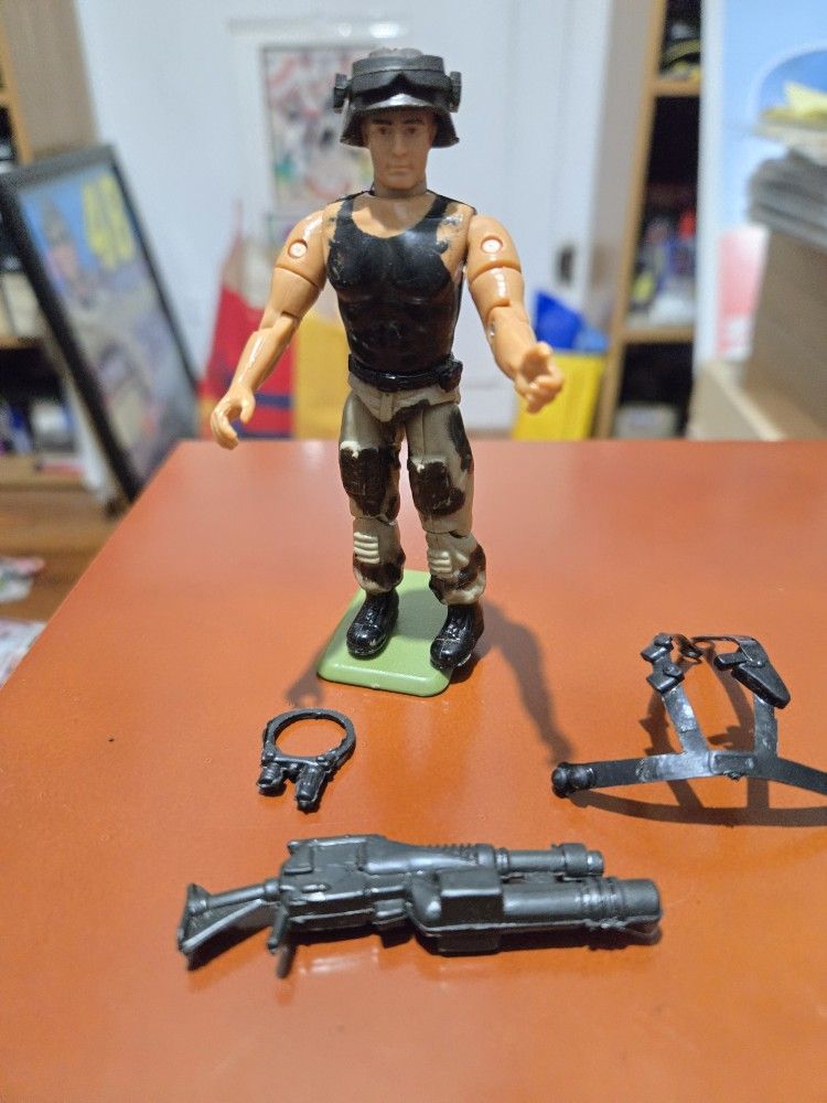 1986 3.75"Remco US Forces Commando Hsnk