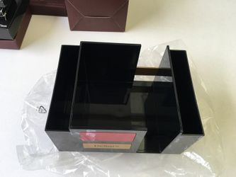 Napkin holders