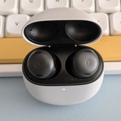 Google Pixel Buds Pro - Wireless Earbuds with Active Noise Cancellation - Charcoal