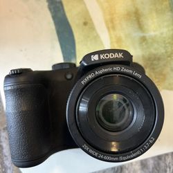 Kodak Pixpro AZ255