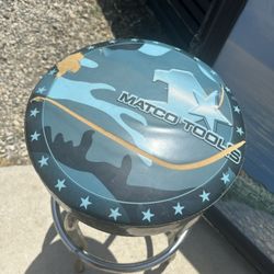 MATCO TOOLS HIGH CHAIR - Good Fair Condition - $ 60$ 