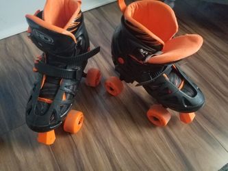 Boys skates size 3-6