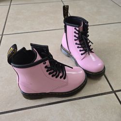 2 Pair of Girl Boots