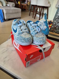 Nike Dunk low BP size 11C