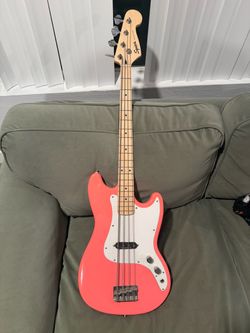 Squier Bronco Bass