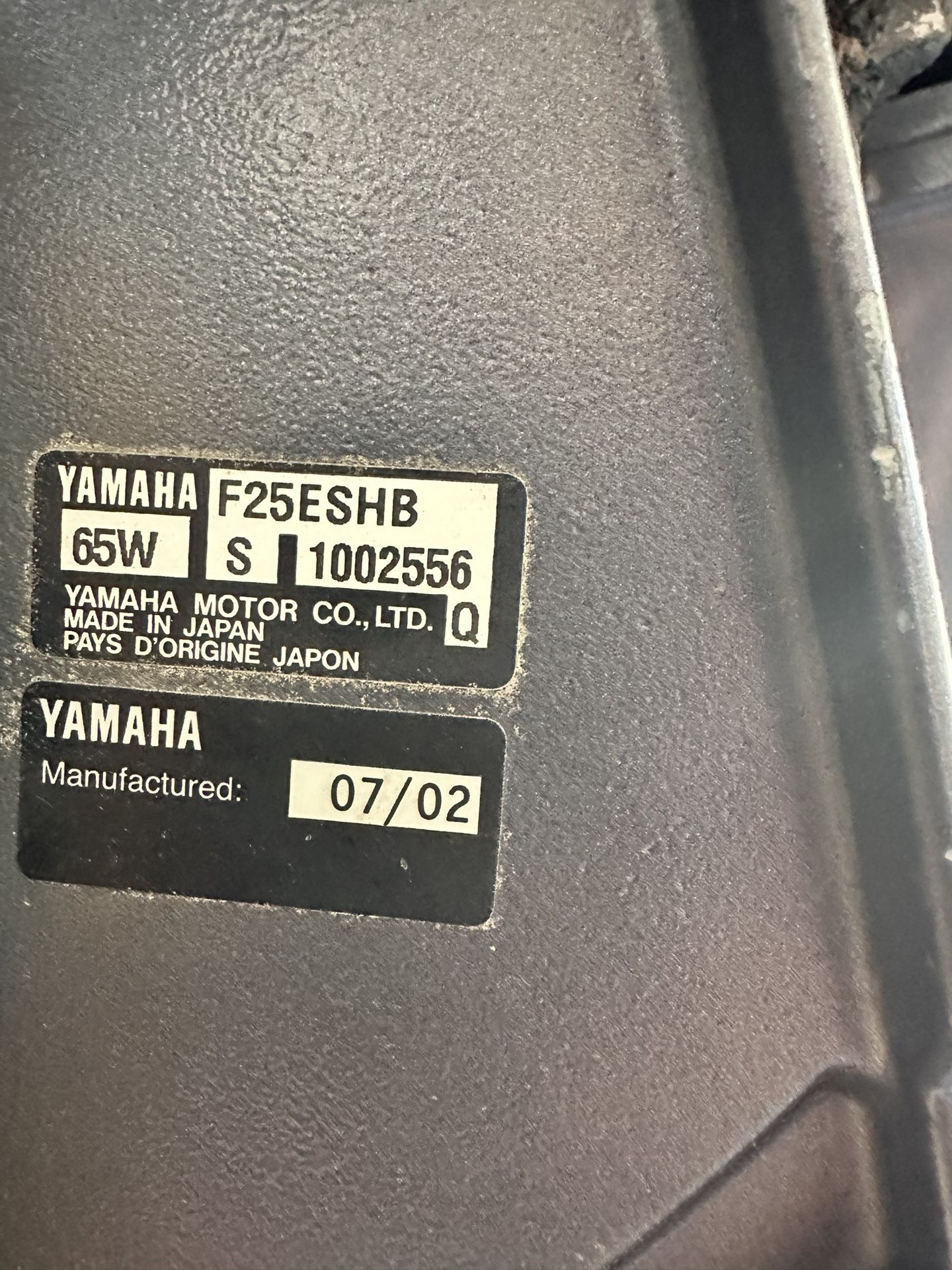 2002 Yamaha 25HP Boat Motor