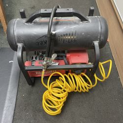 MILWAUKEE COMPRESSOR 