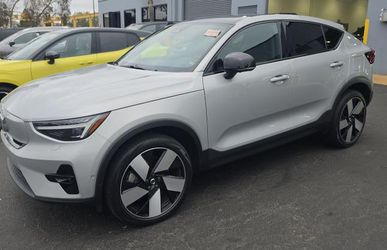 2023 Volvo C40 Recharge Pure Electric