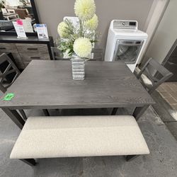 6 PC DINING TABLE 