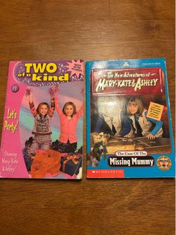 2 Mary Kate and Ashley books