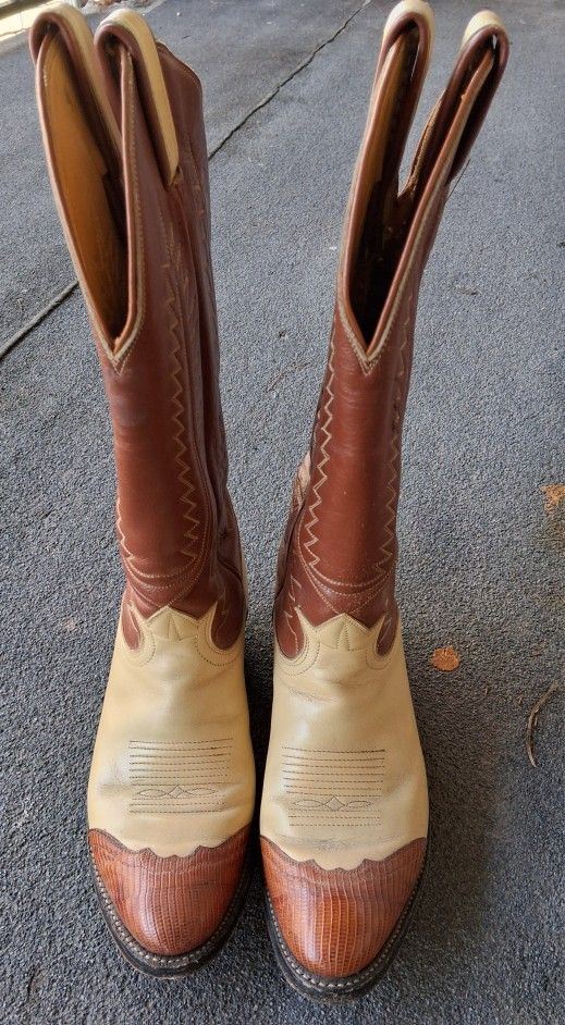 Tony Llama Womens wingtip boots