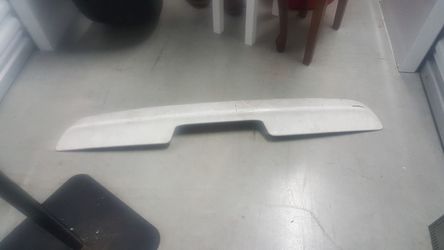 White Toyota Sienna Spoiler 1998-2000