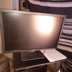 Dell U2410F UltraSharp U2410f 24-inch Widescreen LCD Monitor