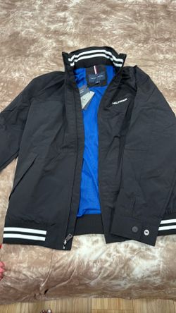 New size medium jacket Hilfiger