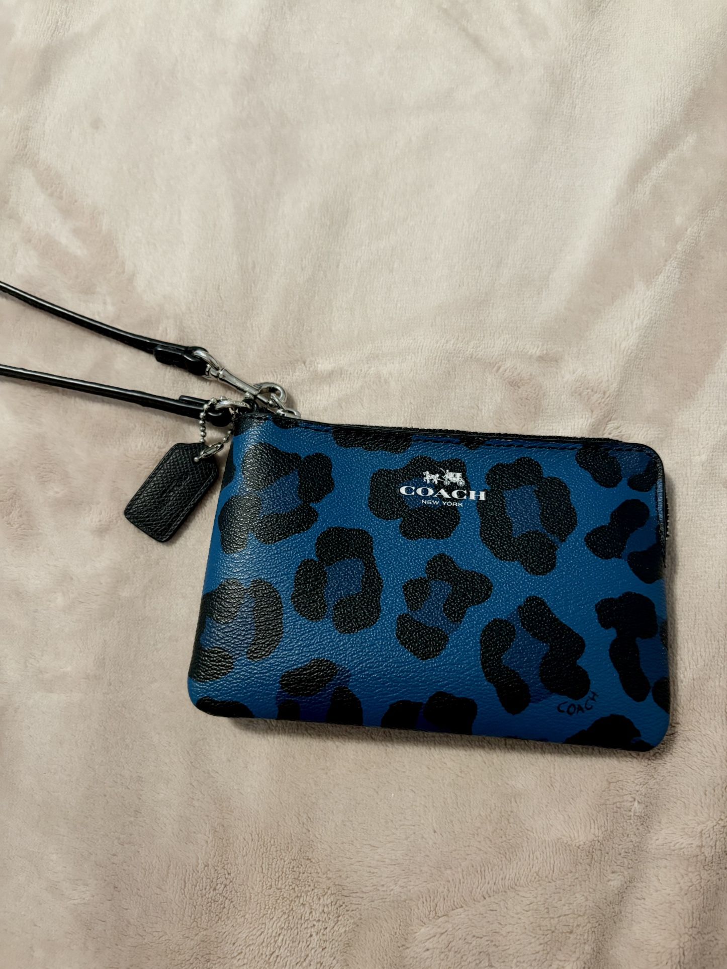Vintage Coach Leopard Print Wrist Wallet