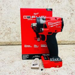 MILWAUKEE  M18 Fuel Impact 1/2”  Impact Wrench 