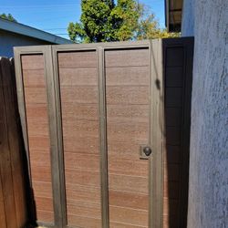 Iron Fence Vinil Wood
