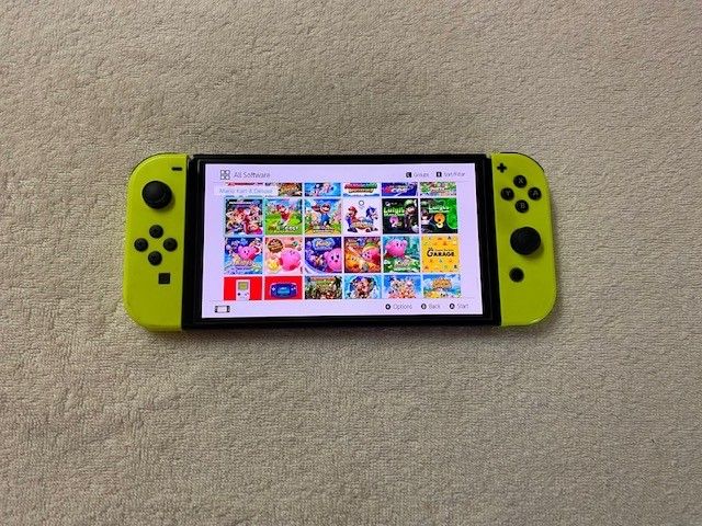 Switch OLED with 7000 Games