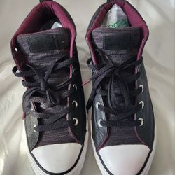 The Converse Size 11 Chuck Taylor All Star Street Mid Casual Sneakers